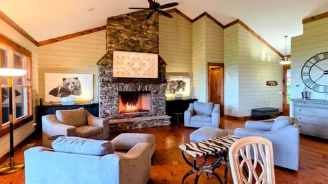 71 Raptor Way Sapphire NC 28774