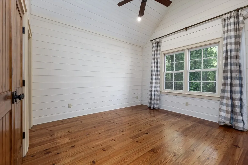 96 Mahalo Lane Cullowhee NC 28723