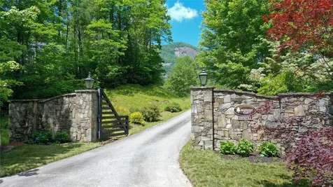 90 Sanctuary View Trail Highlands NC 28741