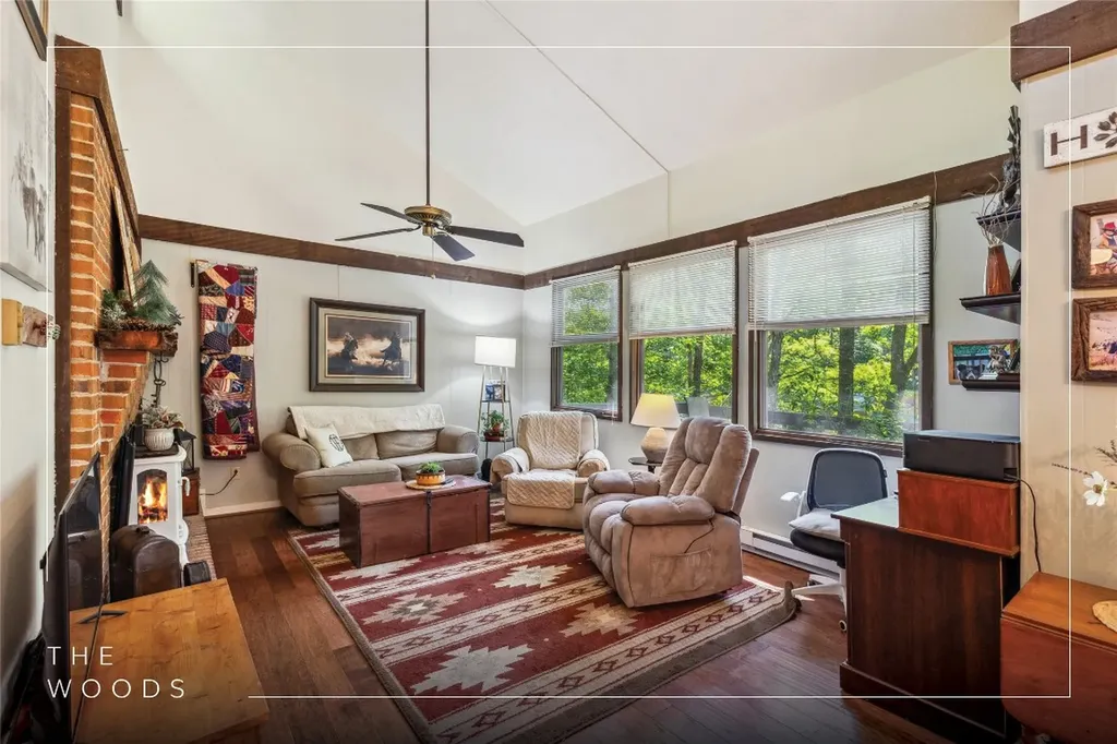38 Lonely Mountain Drive Sapphire NC 28774