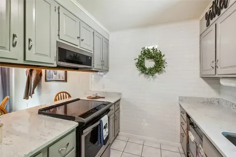 38 Lonely Mountain Drive Sapphire NC 28774
