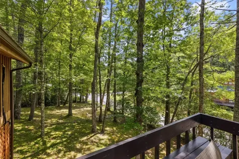 38 Lonely Mountain Drive Sapphire NC 28774