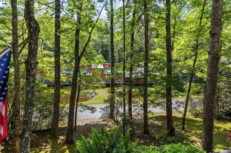 38 Lonely Mountain Drive Sapphire NC 28774