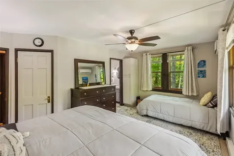 38 Lonely Mountain Drive Sapphire NC 28774