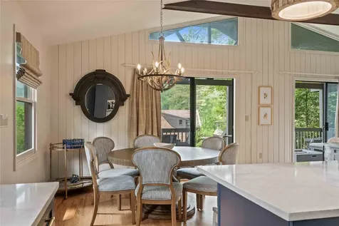 95 Crescent Moon Lane Cashiers NC 28717