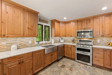 230 Jersey Trail Sapphire NC 28774