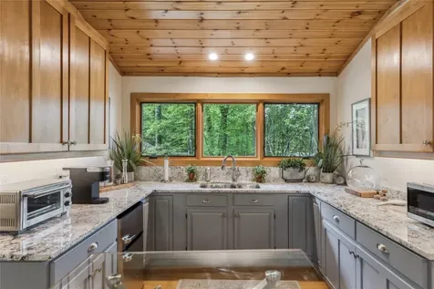 61 Carnoustie Drive Sapphire NC 28774