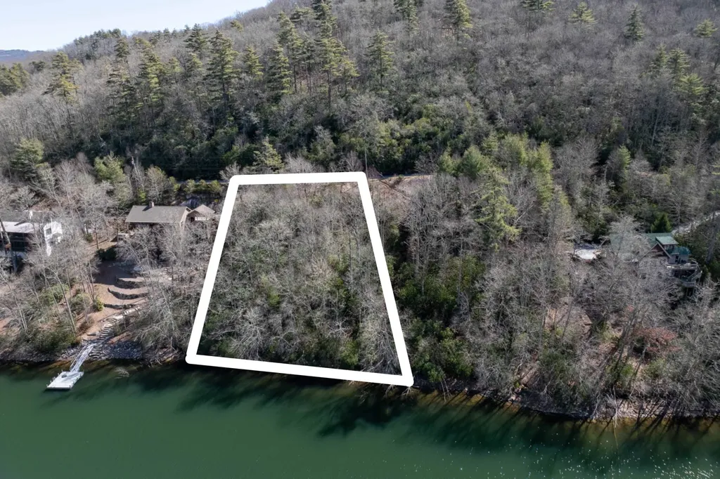 27 58 Wayside Lane Cullowhee NC 28723