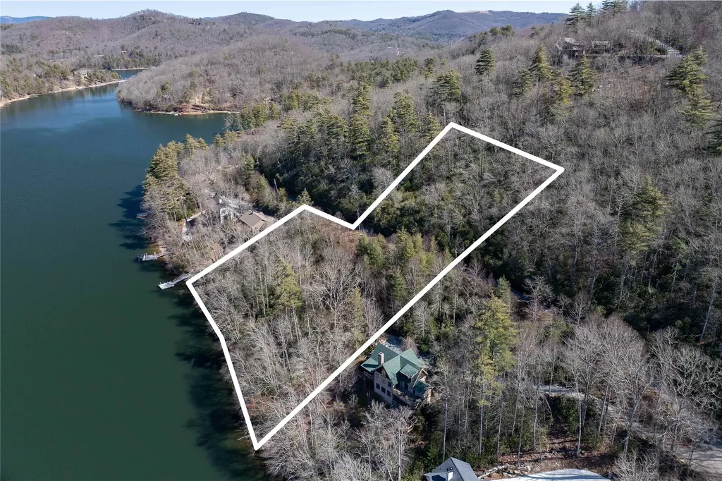 27 58 Wayside Lane Cullowhee NC 28723