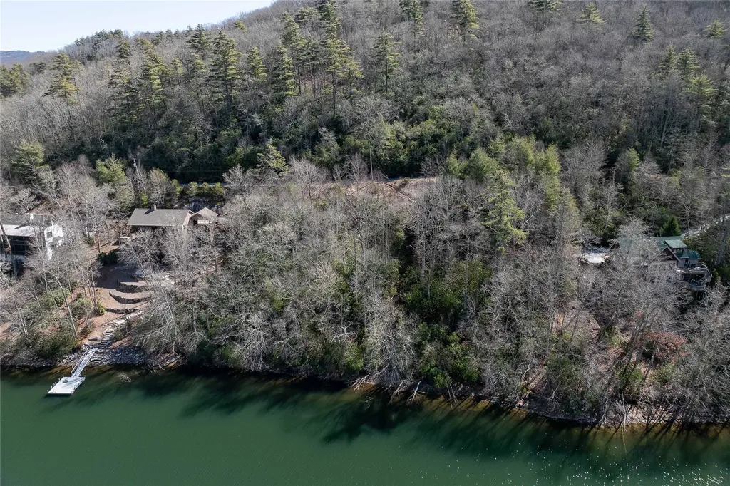 27 58 Wayside Lane Cullowhee NC 28723