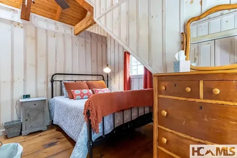 920 Sapphire Post Office Road Sapphire NC 28774