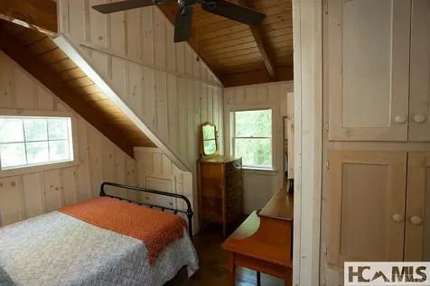 920 Sapphire Post Office Road Sapphire NC 28774