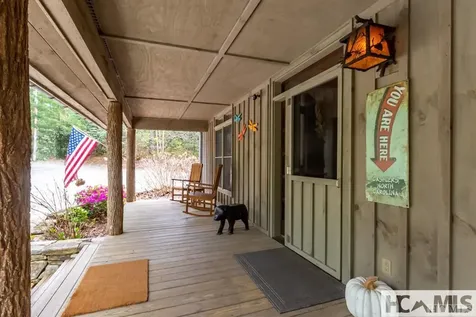 920 Sapphire Post Office Road Sapphire NC 28774