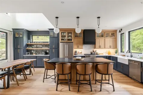 964 Bridgestone Drive Glenville NC 28736