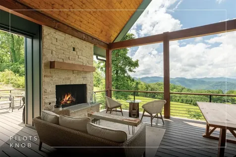 964 Bridgestone Drive Glenville NC 28736