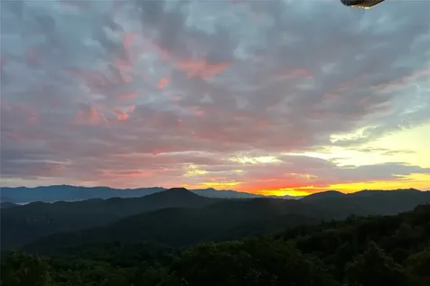 964 Bridgestone Drive Glenville NC 28736