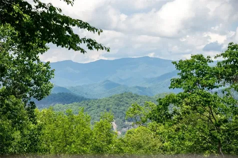 964 Bridgestone Drive Glenville NC 28736