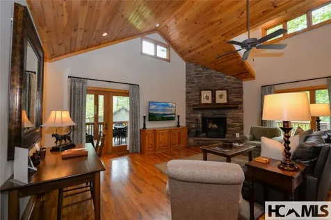 146 Scotch Highlands Loop Sapphire NC 28774