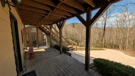 3214 Slick Fisher Road Lake Toxaway NC 28747