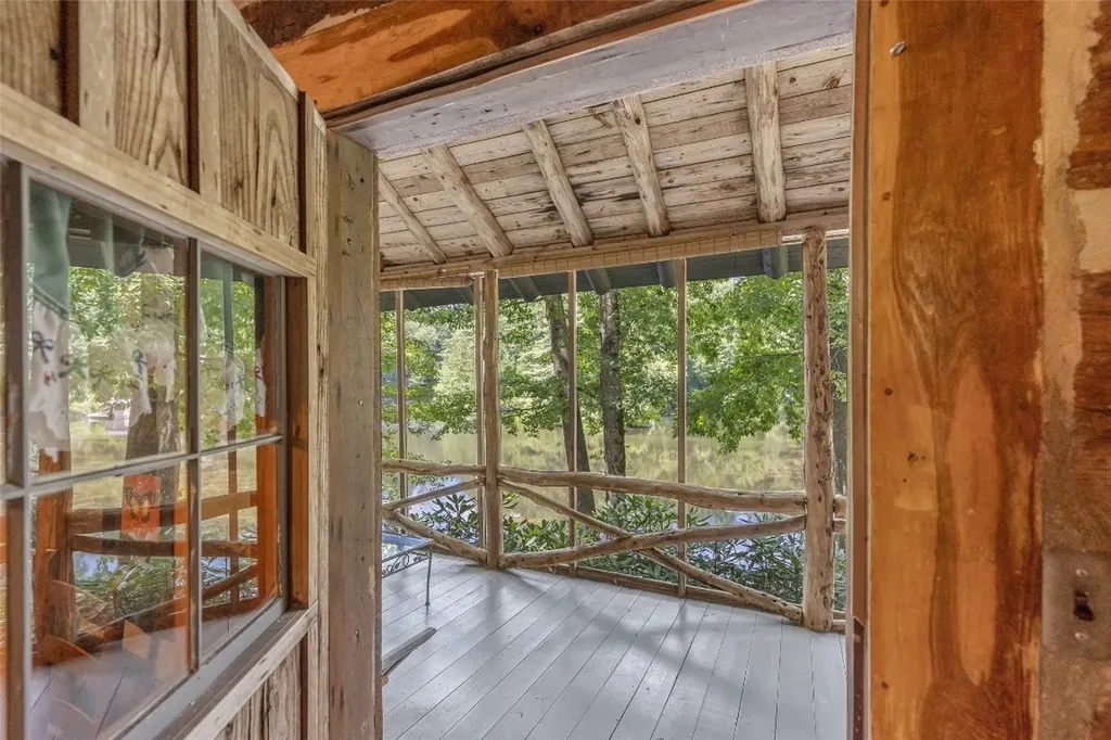 60 Cullasaja Drive Highlands NC 28741