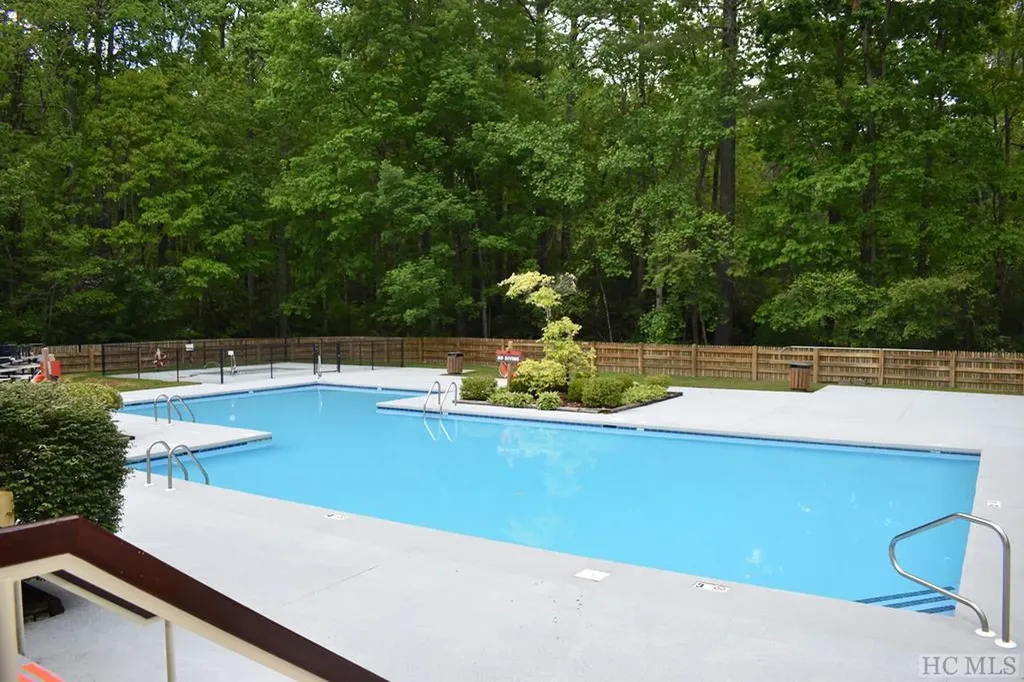 Lt 208 W Christy Trail Sapphire NC 28774