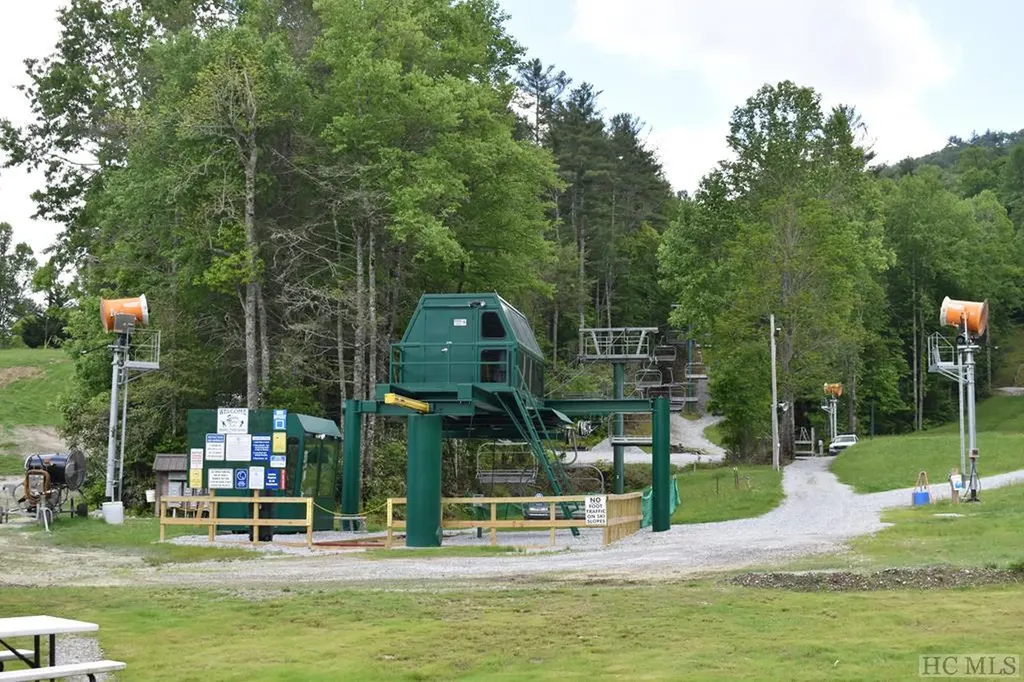 Lt 208 W Christy Trail Sapphire NC 28774