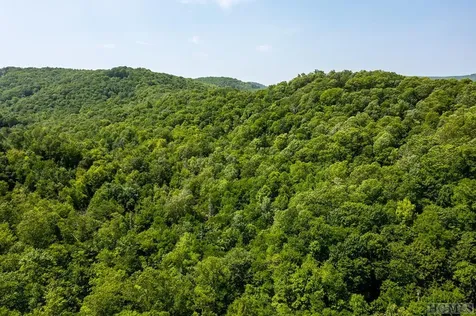 2572 Great Falls Drive Glenville NC 28717