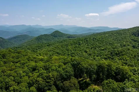 2572 Great Falls Drive Glenville NC 28717