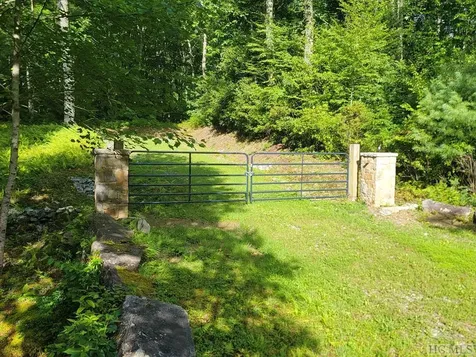 2572 Great Falls Drive Glenville NC 28717