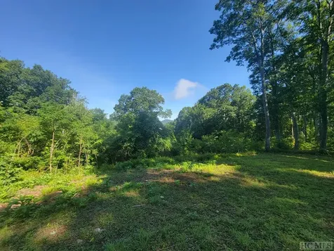 2572 Great Falls Drive Glenville NC 28717