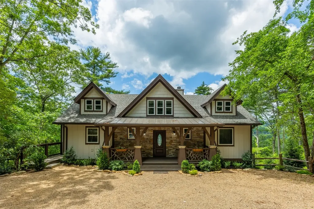 157 Wheatstone Drive Glenville NC 28736