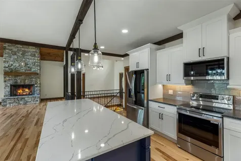 157 Wheatstone Drive Glenville NC 28736