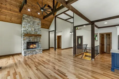 157 Wheatstone Drive Glenville NC 28736