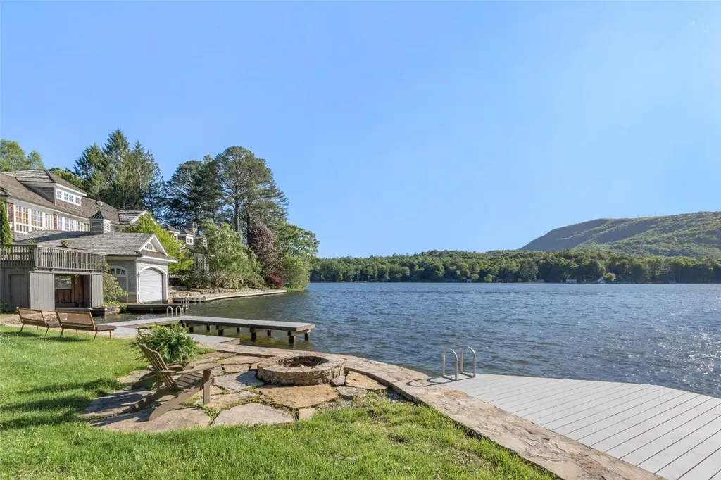 905 Cold Mountain Road Lake Toxaway NC 28747