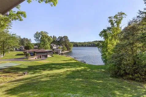 905 Cold Mountain Road Lake Toxaway NC 28747