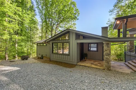 905 Cold Mountain Road Lake Toxaway NC 28747