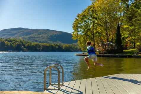 905 Cold Mountain Road Lake Toxaway NC 28747