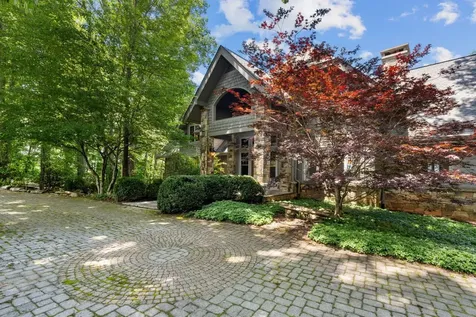 700 Silly Ridge Scaly Mountain NC 28775