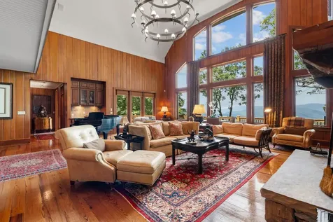 700 Silly Ridge Scaly Mountain NC 28775