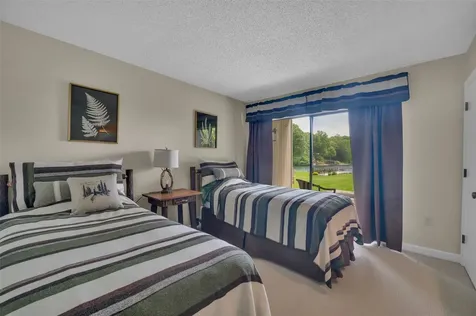 55 Toxaway Shores Lake Toxaway NC 28747