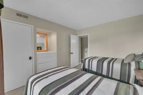 55 Toxaway Shores Lake Toxaway NC 28747