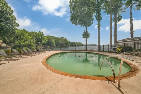 55 Toxaway Shores Lake Toxaway NC 28747