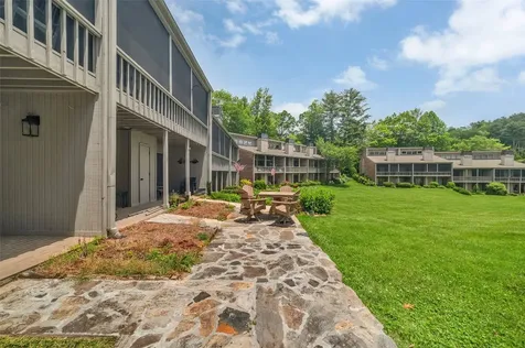 55 Toxaway Shores Lake Toxaway NC 28747