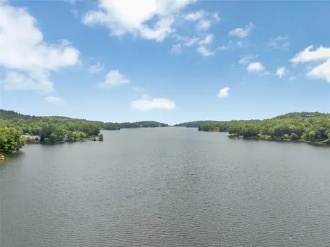 55 Toxaway Shores Lake Toxaway NC 28747