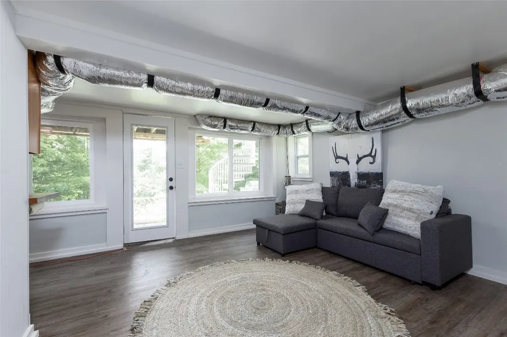 143 Old Transylvania Turnpike Sapphire NC 28774