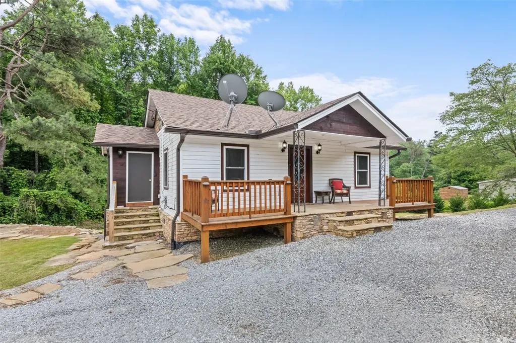 229 Yellow Bird Branch Road Sylva NC 28779