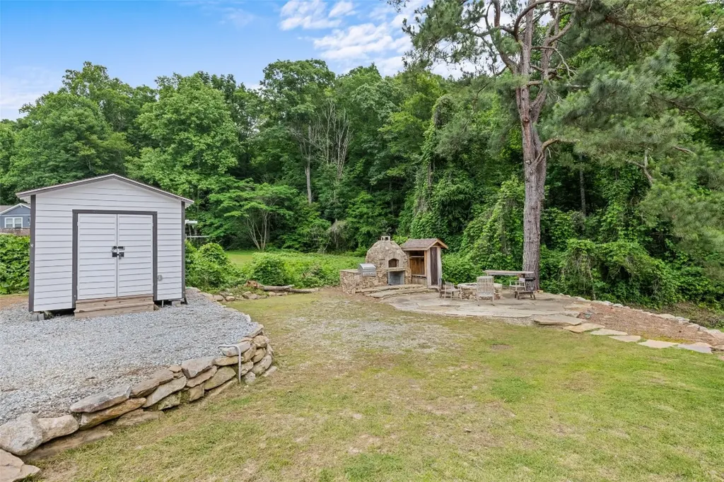 229 Yellow Bird Branch Road Sylva NC 28779