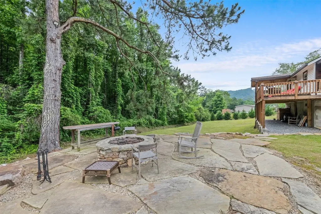 229 Yellow Bird Branch Road Sylva NC 28779