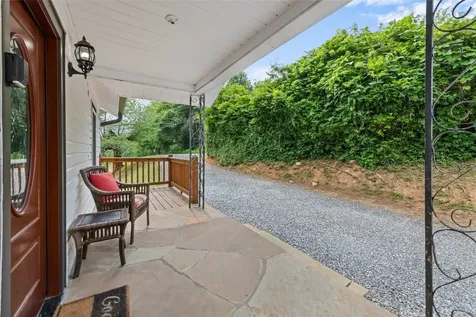 229 Yellow Bird Branch Road Sylva NC 28779