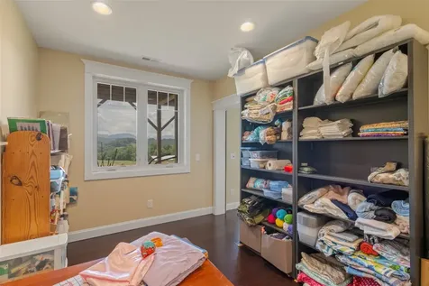 3809 Bryson City Road Franklin NC 28734